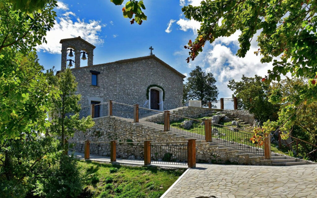 Il santuario di Maria Santissima del Monte Saraceno
