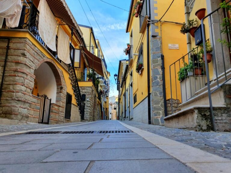 armento centro storico - Feste tradizioni Armento