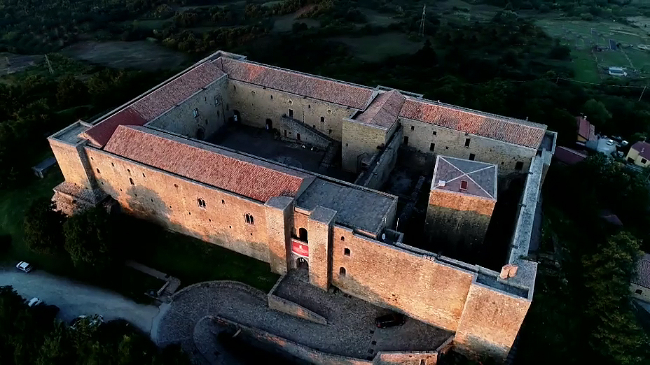 la storia di avigliano di federico II 