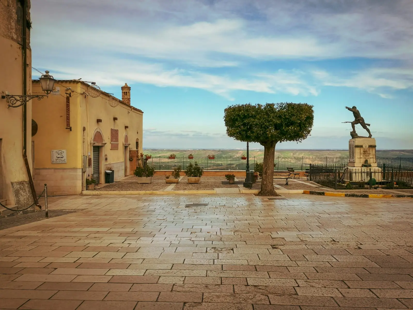 irsina piazza belvedere