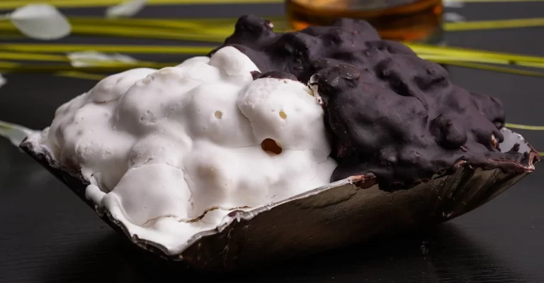 Pignolata Messinese: Dolce Tipico della Tradizione Siciliana