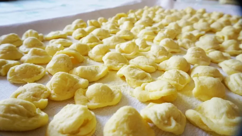 Le Orecchiette Pugliesi: Tradizione e Gusto della Puglia