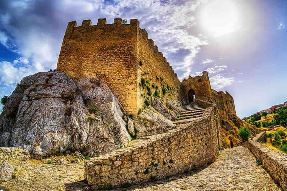 Il castello delle tre sorelle murate vive