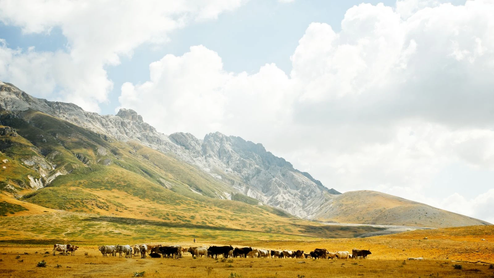 Non è il Tibet: questo paesaggio di montagna si trova in Abruzzo